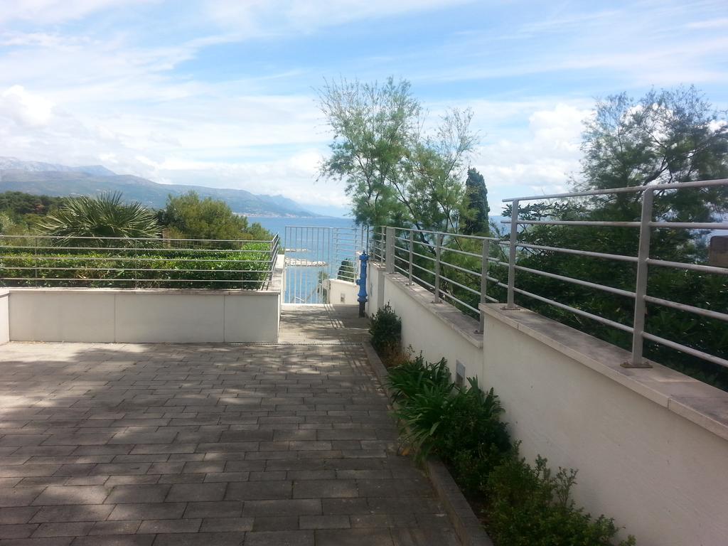Near Beach Apartment Reno With Private Parking Split Exteriör bild